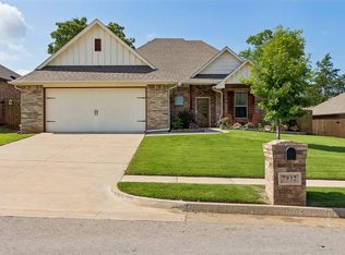 7932 Mimosa Dr, Edmond, OK 73034