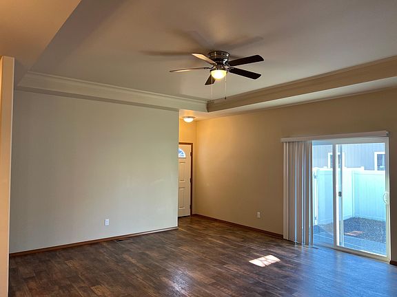 2nd image of 2903 Swan Ave