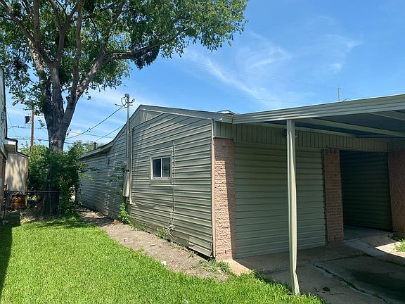 3rd image of 4612 San Marcus Dr