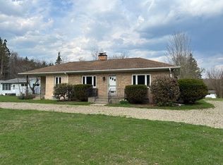 6801 Avonia Rd, Fairview, PA 16415