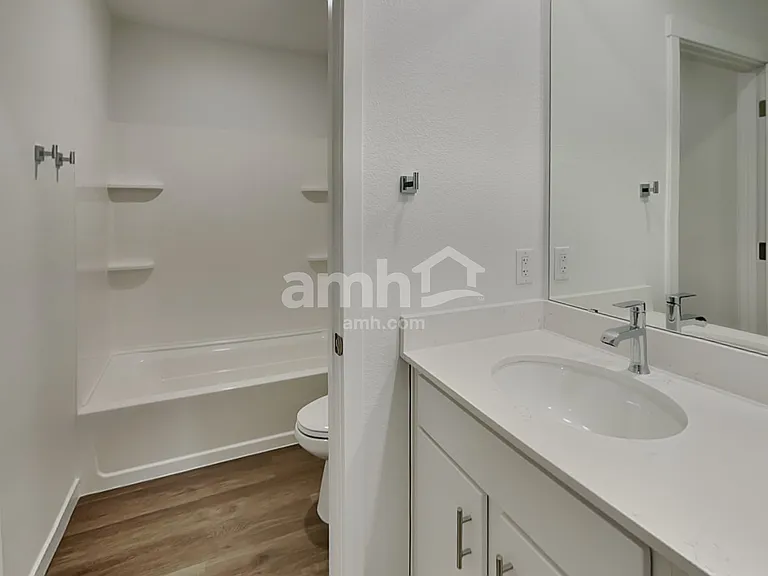 26132 E Calhoun Cir — Photo 17
