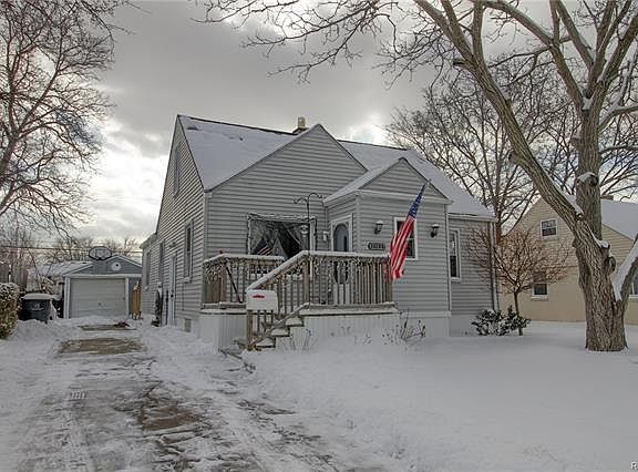 2nd image of 20208 Avalon St