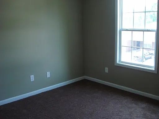 2nd image of 902 19th St APT B