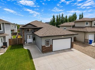 6 Guy Dr, Prince Albert, SK S6X0A3