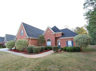 2511 Oak Creek Ln, Conyers, GA 30094
