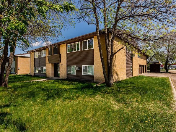 1824 14th St S, Fargo, ND 58103