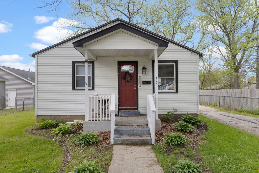 404 S 8th St, Oregon, IL, Oregon