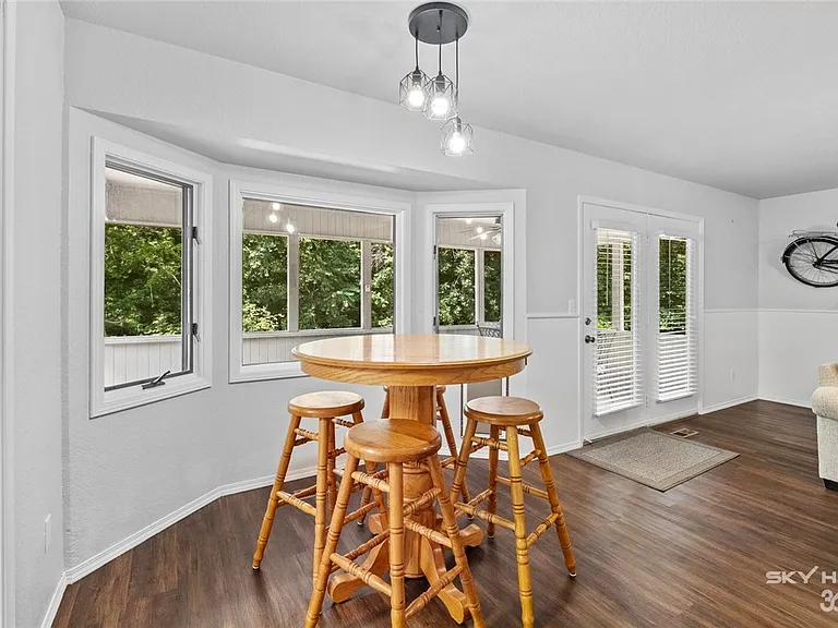 13 Yarmouth Dr — Photo 13