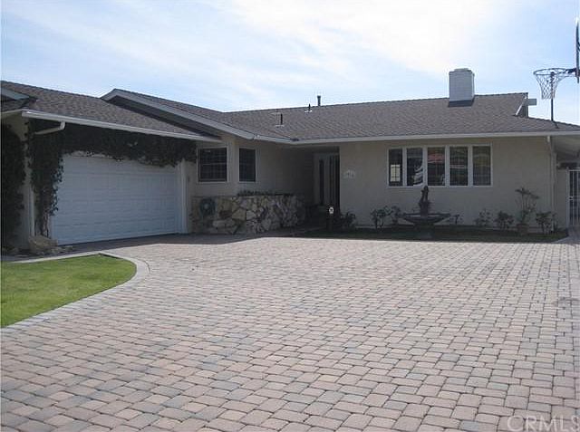 1st image of 3316 Narino Dr