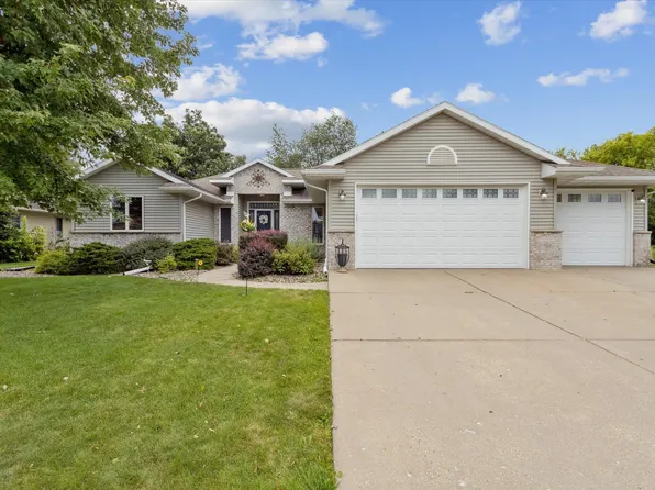 4295 Huntinghorne Dr, Janesville, WI 53546