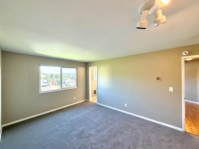 2663 Thorndyke Ave W #402 — Photo 19