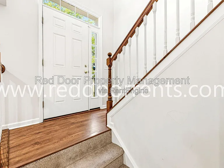 13340 Golden Gate Dr E — Photo 23
