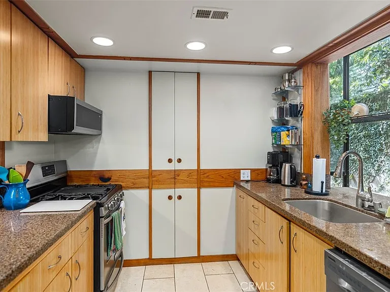 146 Chiquita St — Photo 12