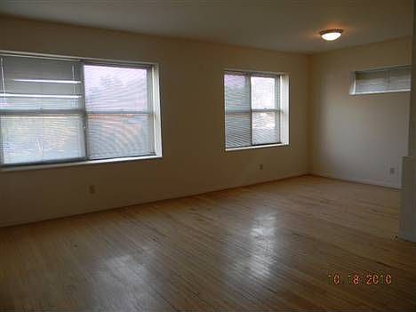 3rd image of 308 Clara Ave APT 21S