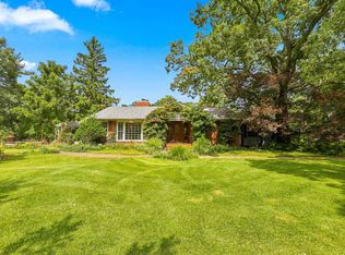 30W030 Schick Rd, Bartlett, IL 60103