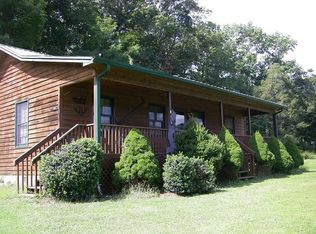 144 Mill Race Ln, Burnsville, NC 28714