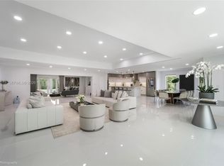 4730 Bay Point Rd, Miami, FL 33137