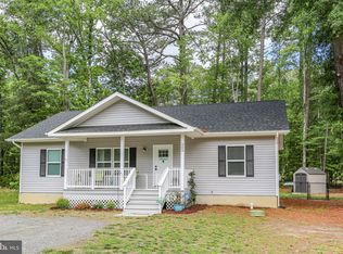 309 N Glebe Rd, Montross, VA 22520