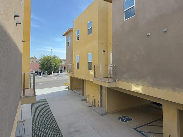 4969 Imperial Ave #1 — Photo 21