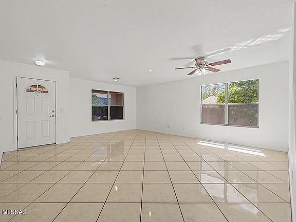 5th image of 2586 W Calle Senor Roberto