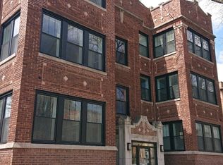 7310 N Claremont Ave #3, Chicago, IL 60645