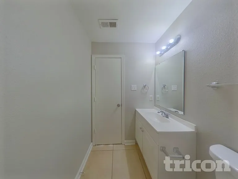 1242 Phil Oneil Dr — Photo 14