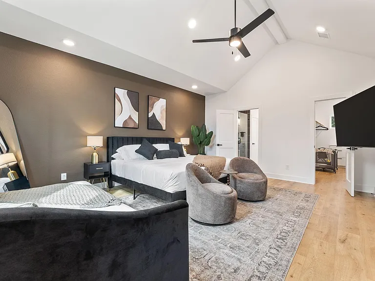 515 Altic St — Photo 10