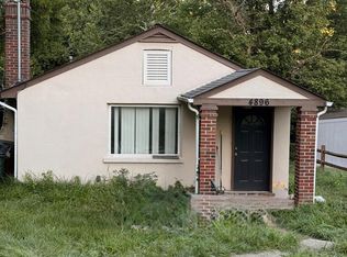 4896 Race Rd, Cincinnati, OH 45211