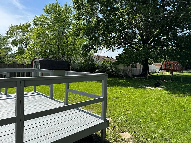 9634 Meadowlark Dr — Photo 33