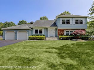 64 Cannonade Dr, Marlboro, NJ 07746