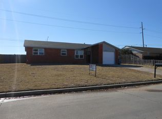 6124 SW Summit Ave, Lawton, OK 73505