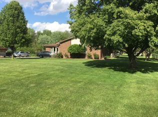1053 N Glendale Ln, Greenfield, IN 46140