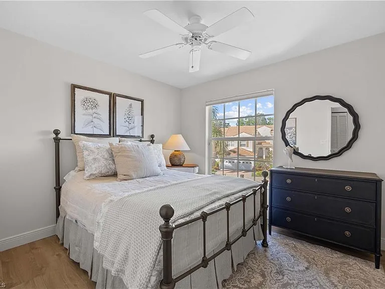 8415 Excalibur Cir #B10 — Photo 18