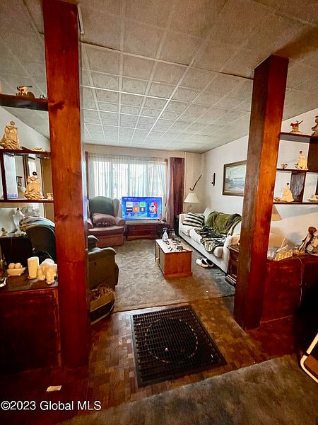 5th image of 1233 6th Avenue