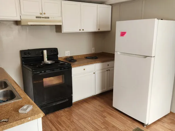 111 Herman Sipe Rd NW #24, Conover, NC 28613