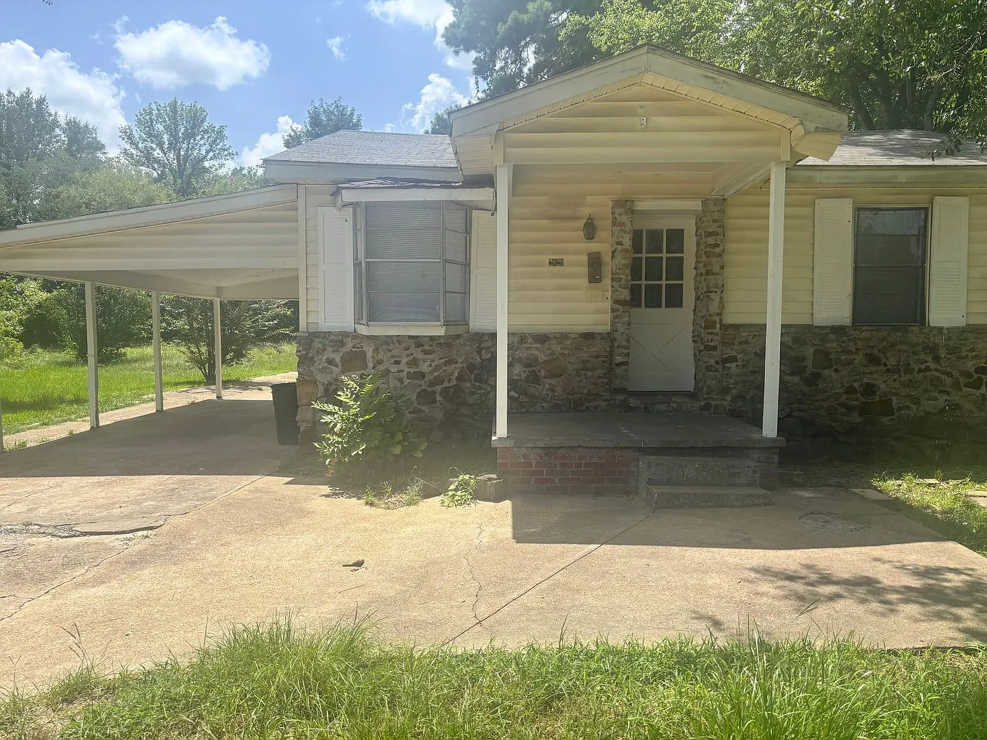 2829 Comfort st. Jackson, MS 39213 — Photo 2