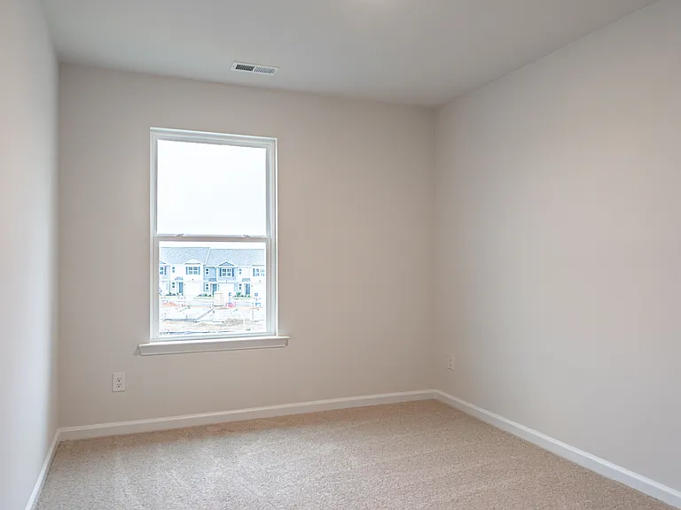 207 Maddox Dr — Photo 23