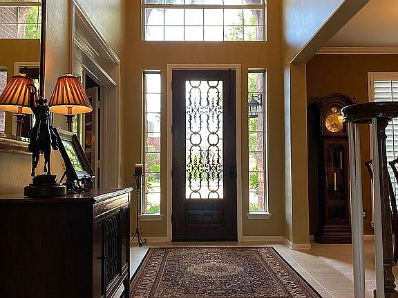 2nd image of 15707 Sweetrose Pl