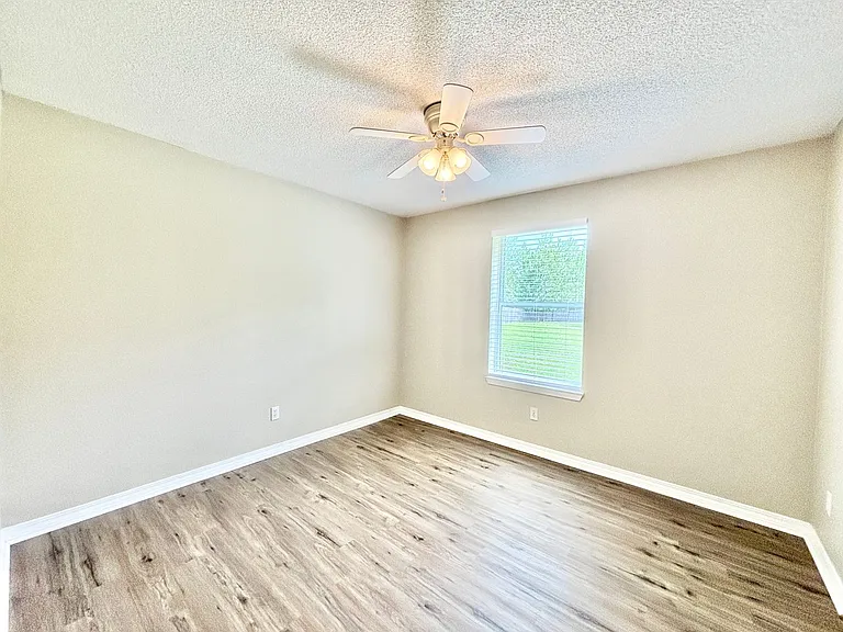 5087 Cassia Dr — Photo 14