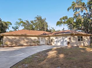 5706 Durant Rd, Dover, FL 33527