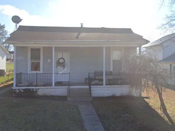 2208 Cedar St, Ashland, KY 41101