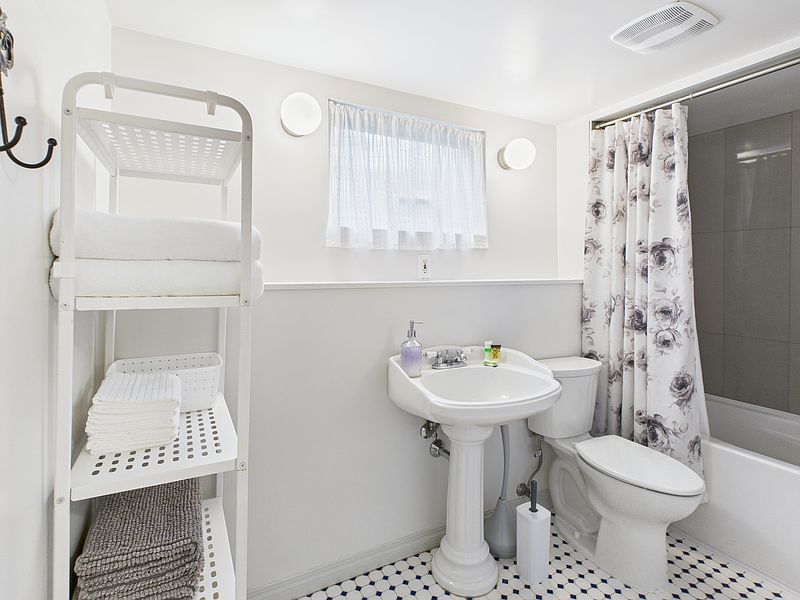 Victoria House for rent - 3 Bedrooms — photo 34