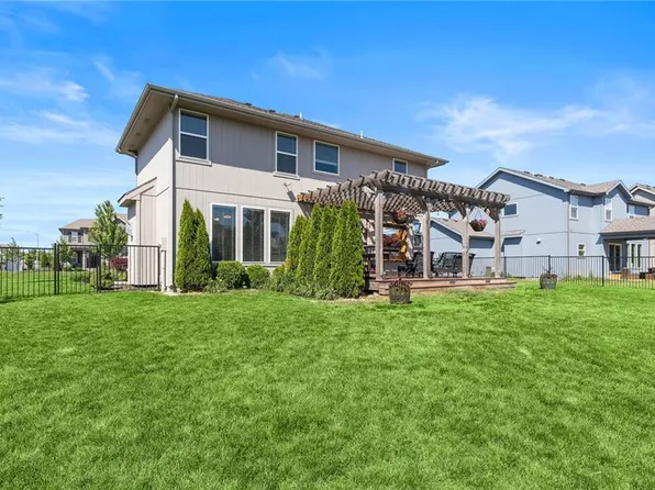 25095 W 148th Pl, Olathe, KS 66061