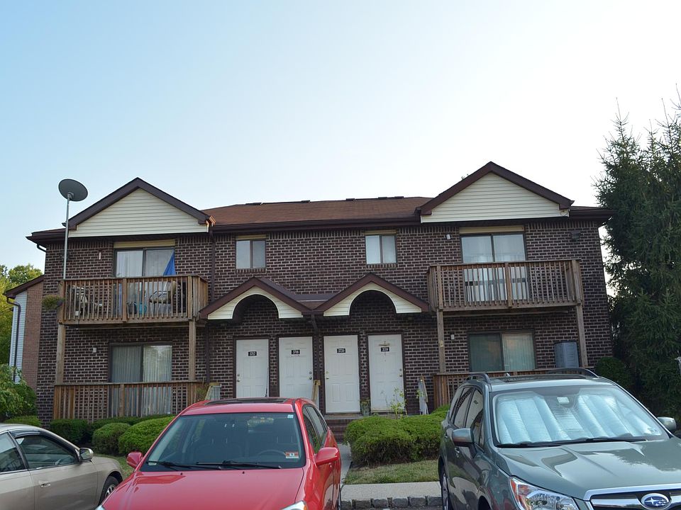 1st image of 3720 Birchwood Ct