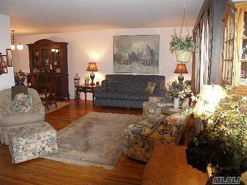 2nd image of 2866 Rockaway Ave
