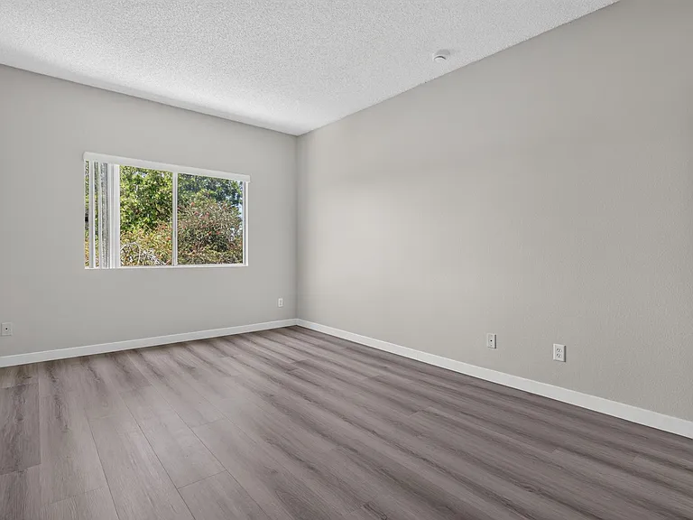 10749 Francis Pl — Photo 31