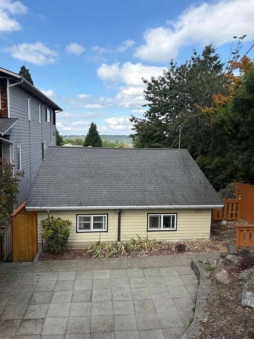 Beautiful 2-bedroom view property in Bryn Mawr ! — Photo 2