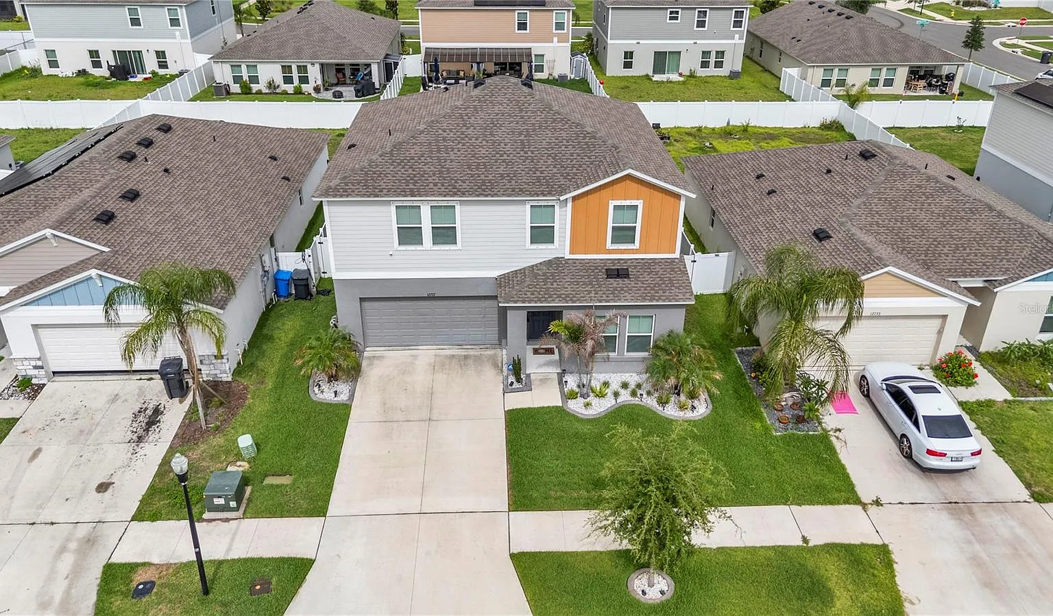 5 bed, 3.0 bath, 2470 sqft, $3,000 — Photo 2