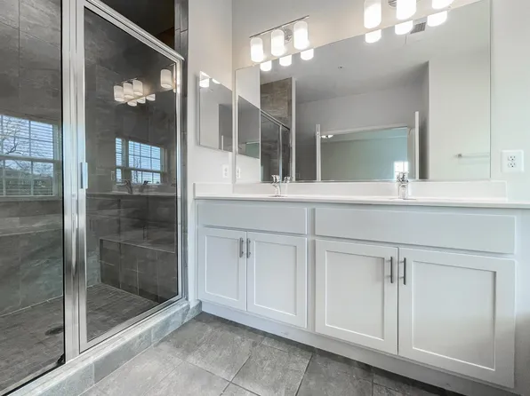 15501 Newtonmore Ln, Upper Marlboro, MD 20774