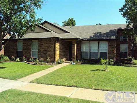 1st image of 4128 Clary Dr